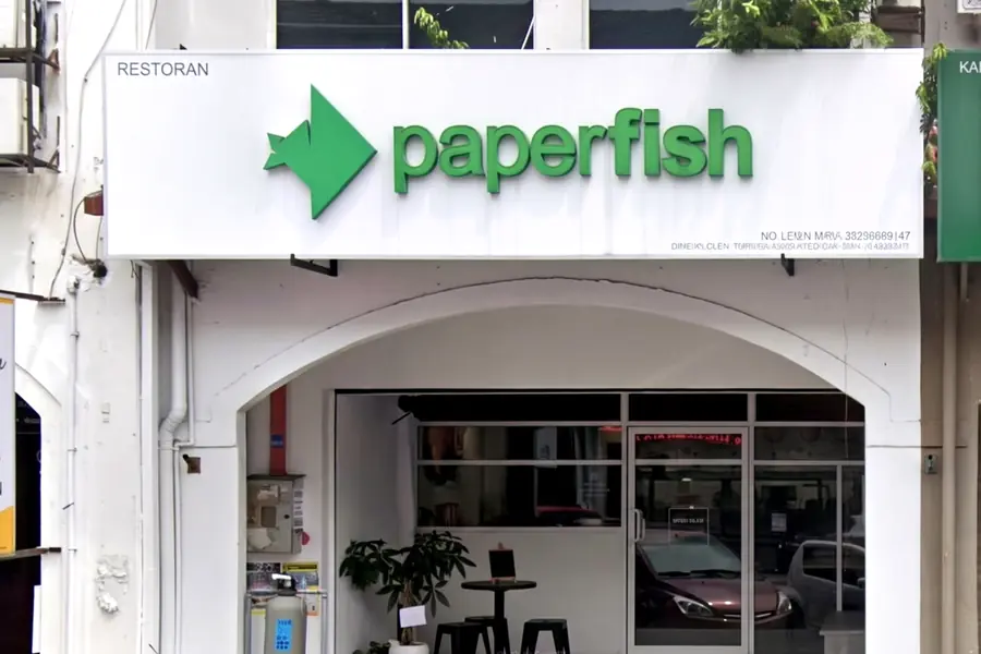 The Paperfish shopfront at USJ Taipan